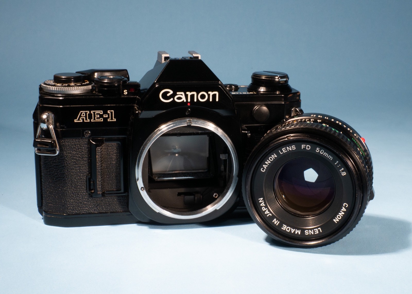 Canon-AE-1-35mm-SLR-Film-Camera-FD-SC-50mm-f18-Lens-Fully-Working-137479263520-5