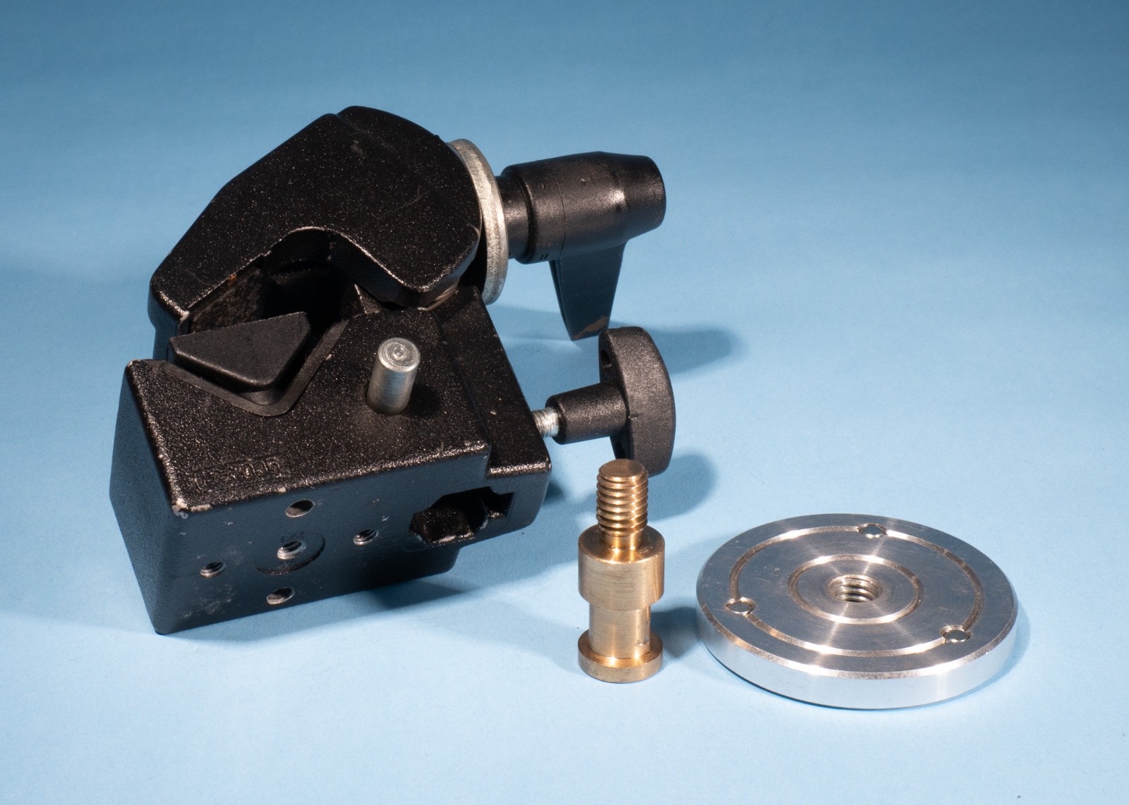 Manfrotto-035-Super-Clamp-PhotographyVideo-Llghting-Excellent-137205822630-3