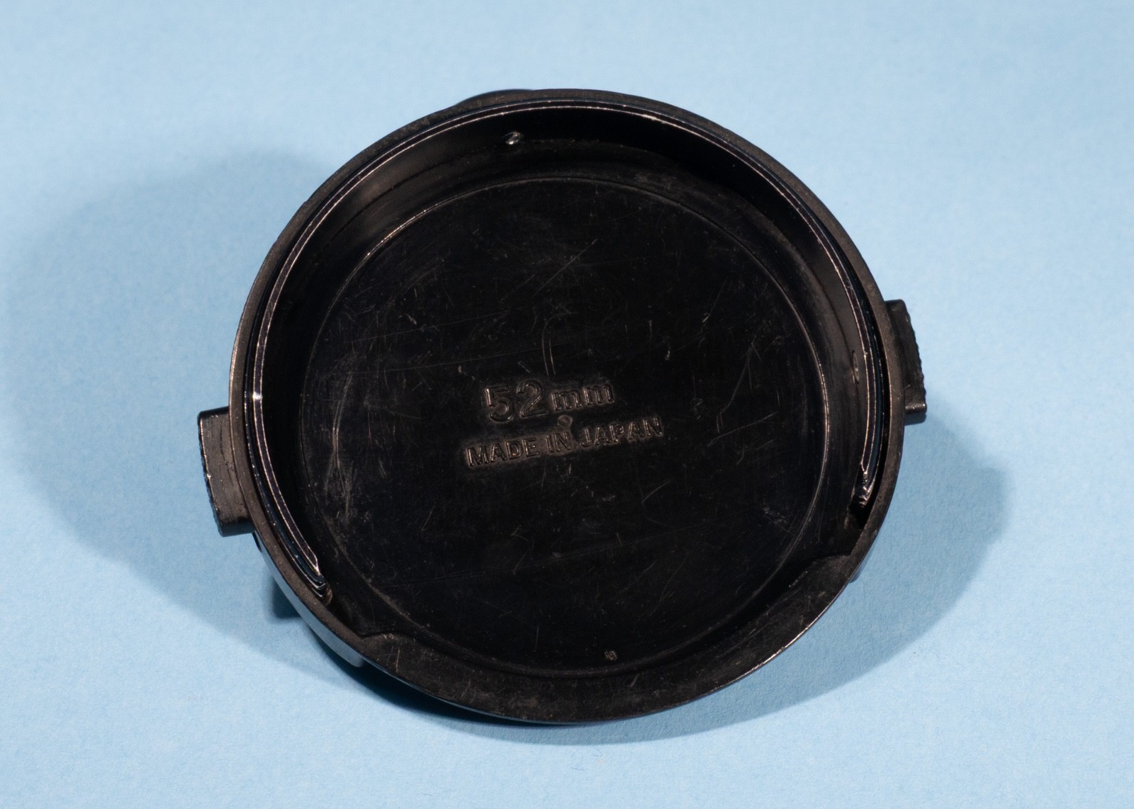 Nikon-52mm-Snap-On-Front-Lens-Cap-GENUINE-Excellent-137269434000-2