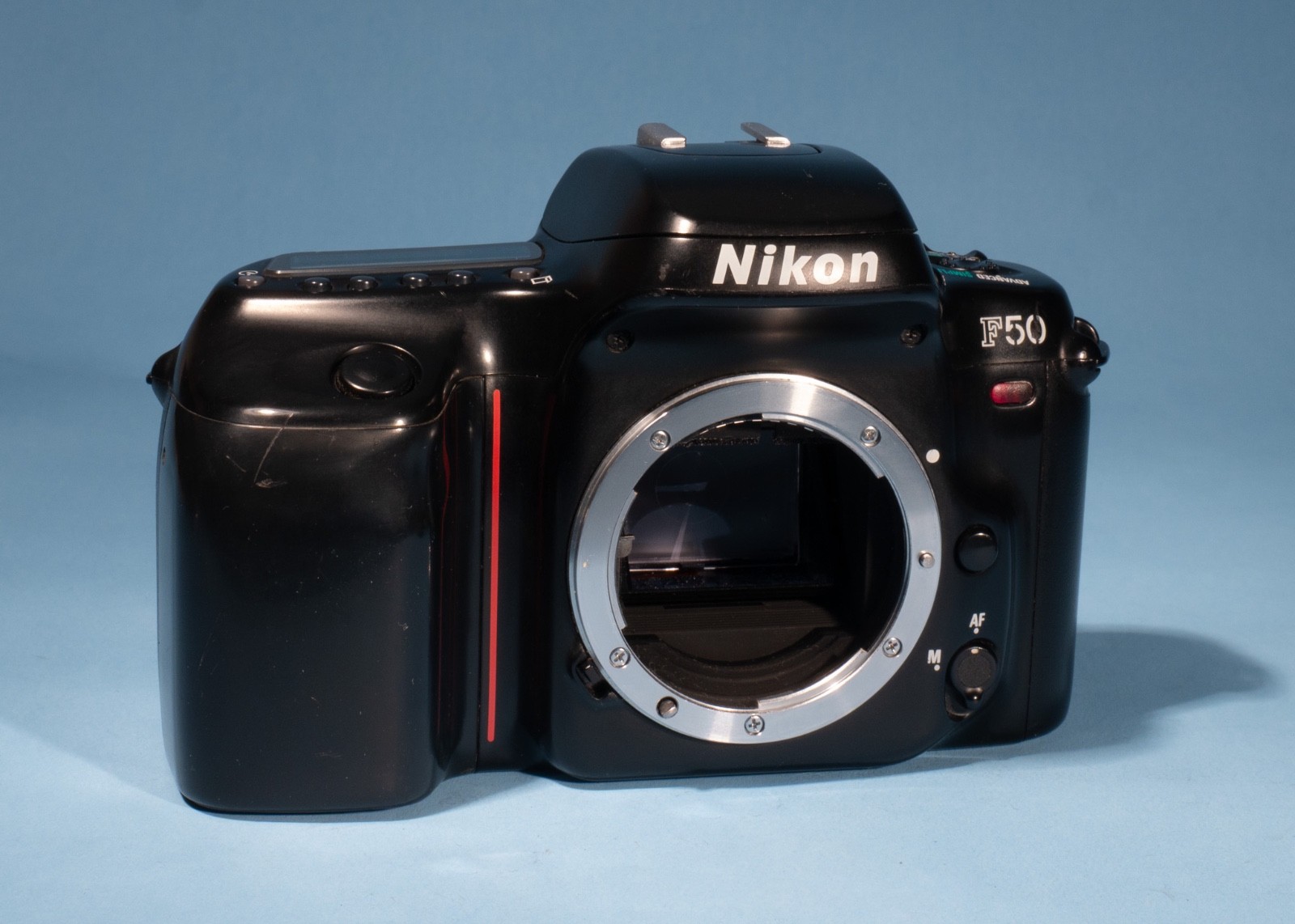 Nikon-F50-SLR-35mm-Film-Camera-Tested-Fully-Working-137331331340