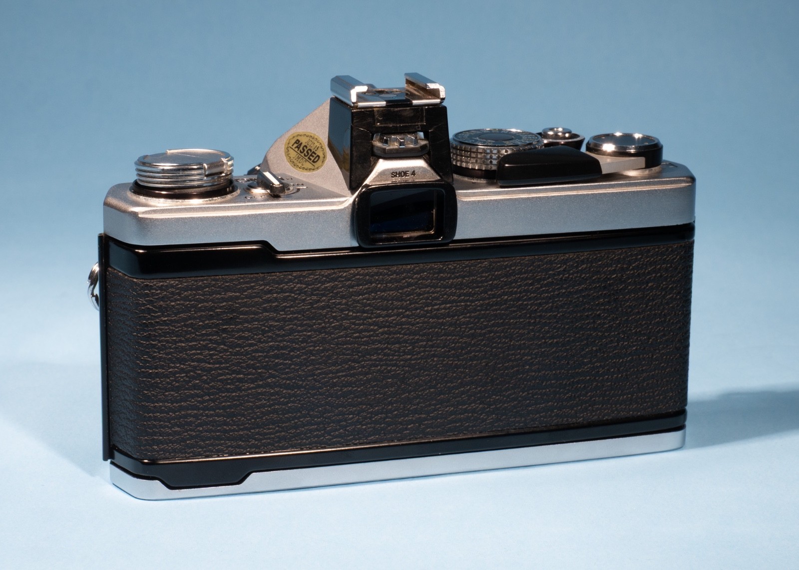 Olympus-OM-1n-MD-35mm-SLR-Film-Camera-Zuiko-50mm-f18-Lens-Fully-Working-137415742260-3