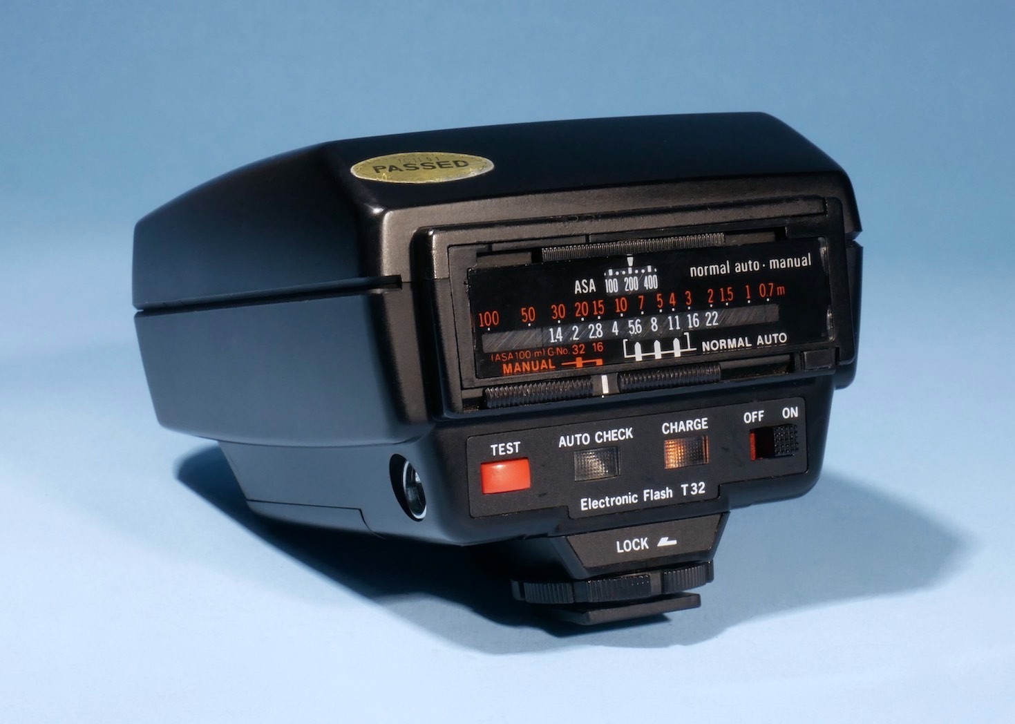 Olympus-T32-Electronic-Flash-Tested-Fully-Working-Excellent-136669767190-3