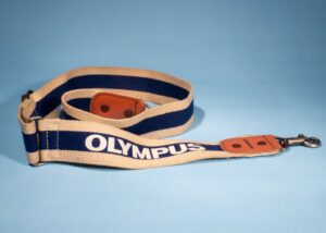 Olympus Wide Neck Shoulder Camera Strap * Excellent * Genuine Olympus