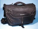 Vanguard Alta Rise 38 DSLR Camera Messenger Bag * Excellent