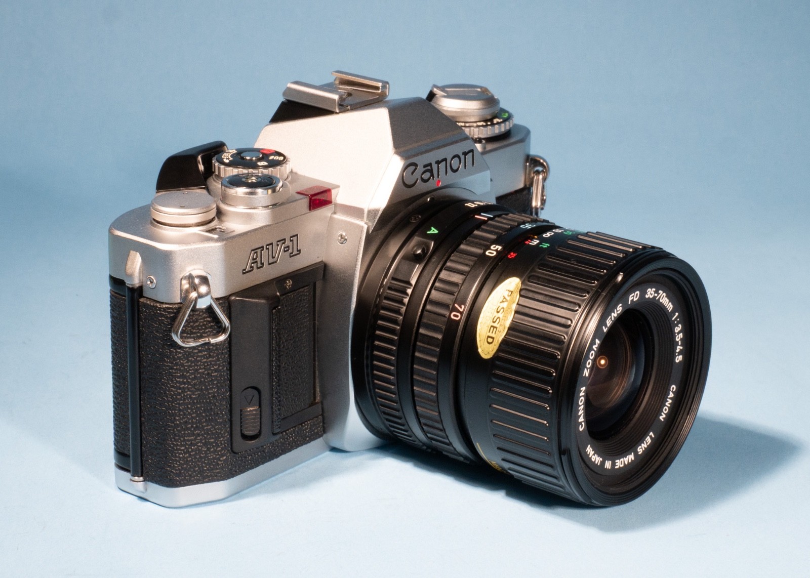 Canon-AV-1-35mm-SLR-Film-Camera-Canon-FD-35-70mm-f35-45-Lens-Fully-Working-137863536591-3