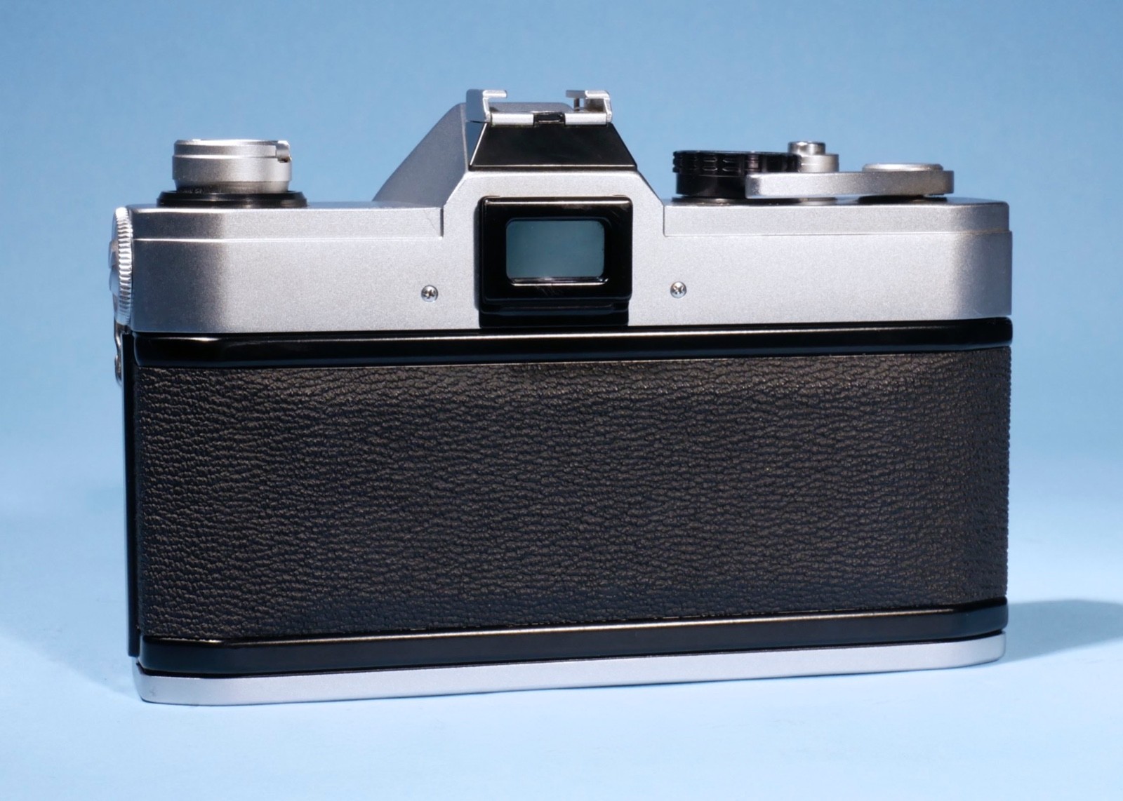 Canon-TX-35mm-SLR-Film-Camera-FD-50mm-f18-SC-Lens-Fully-Working-Excellent-136536910831-5