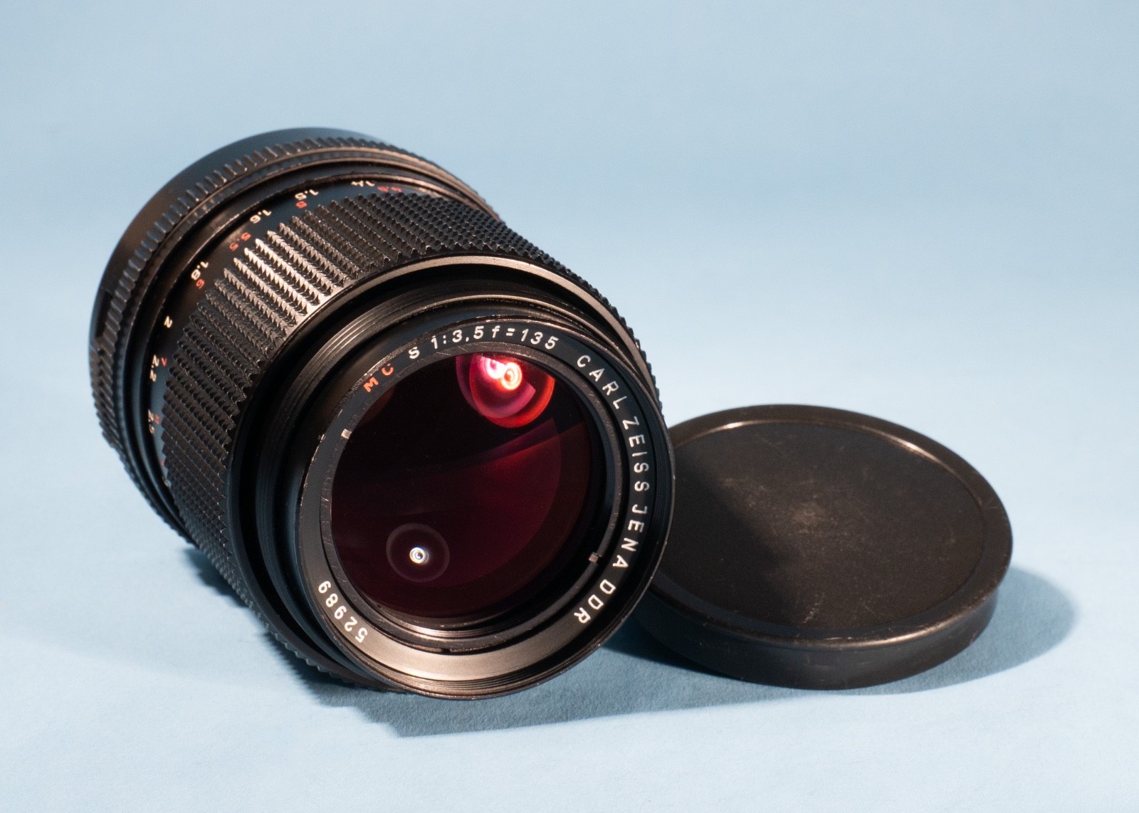 Carl-Zeiss-MC-S-DDR-Jena-135mm-f35-Prime-Lens-M42-Fully-Working-137674565411