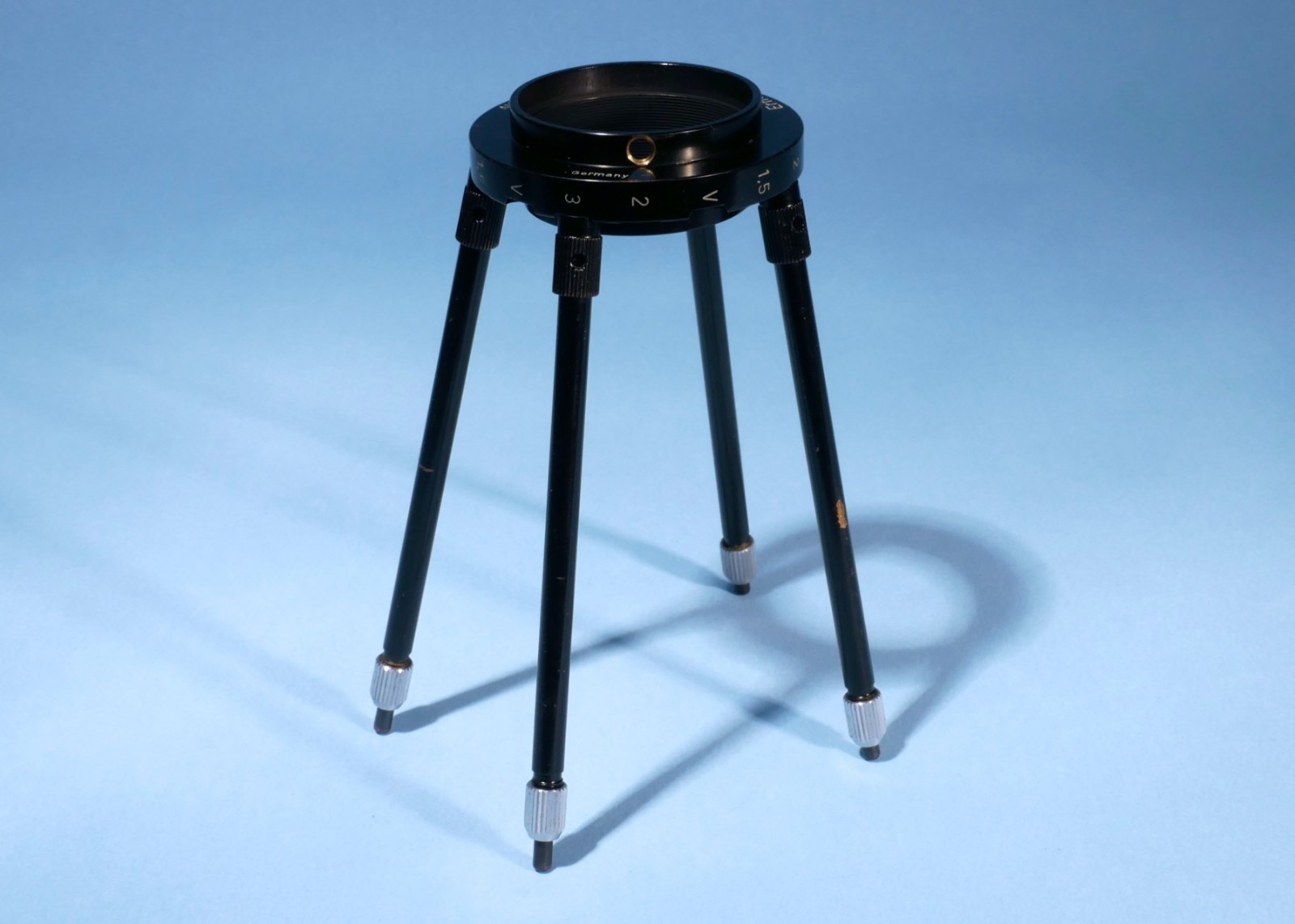 Leica-Leitz-Copy-Stand-BEHOO-For-ElmarSummar-5cm-Lenses-etc-136822471751-3