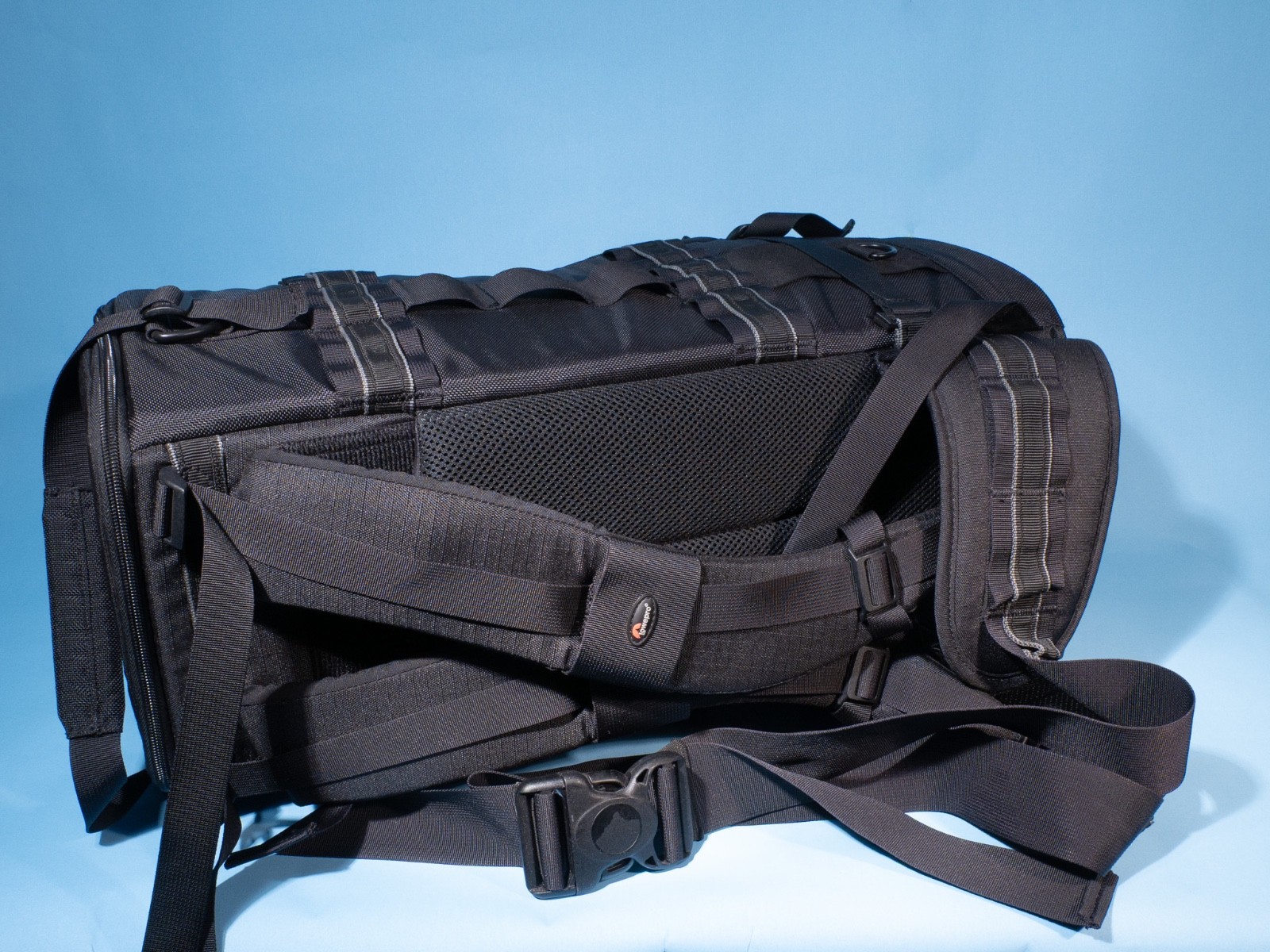 Lowepro-Lens-Trekker-600-AW-Backpack-Pro-DSLR-With-600mm-f4-Lens-Excellent-137114411701-4