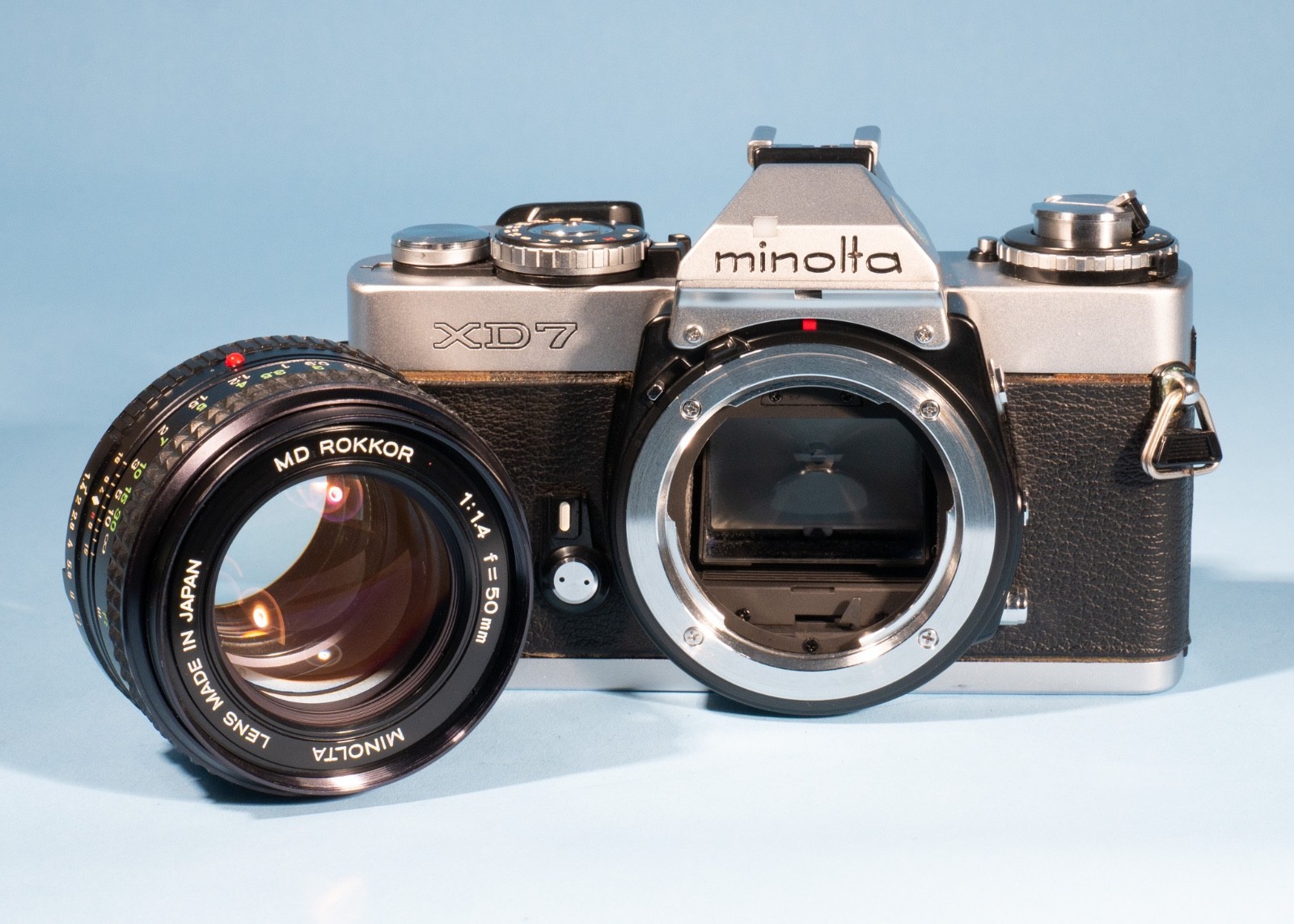 Minolta-XD7-35mm-SLR-Film-Camera-Rokkor-MD-50mm-f14-Prime-Lens-New-Seals-137839955211-6