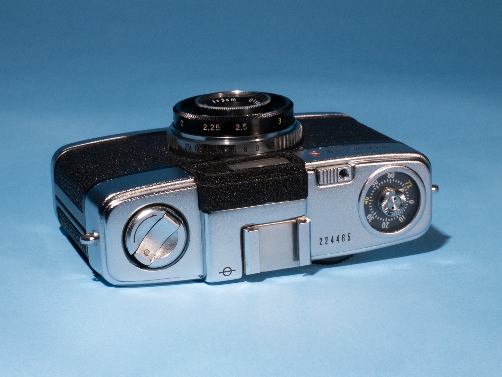 Olympus-Pen-S-35mm-Half-Frame-Film-Camera-D-Zuiko-3cm-30mm-f28-Lens-Excellent-137124453911-4