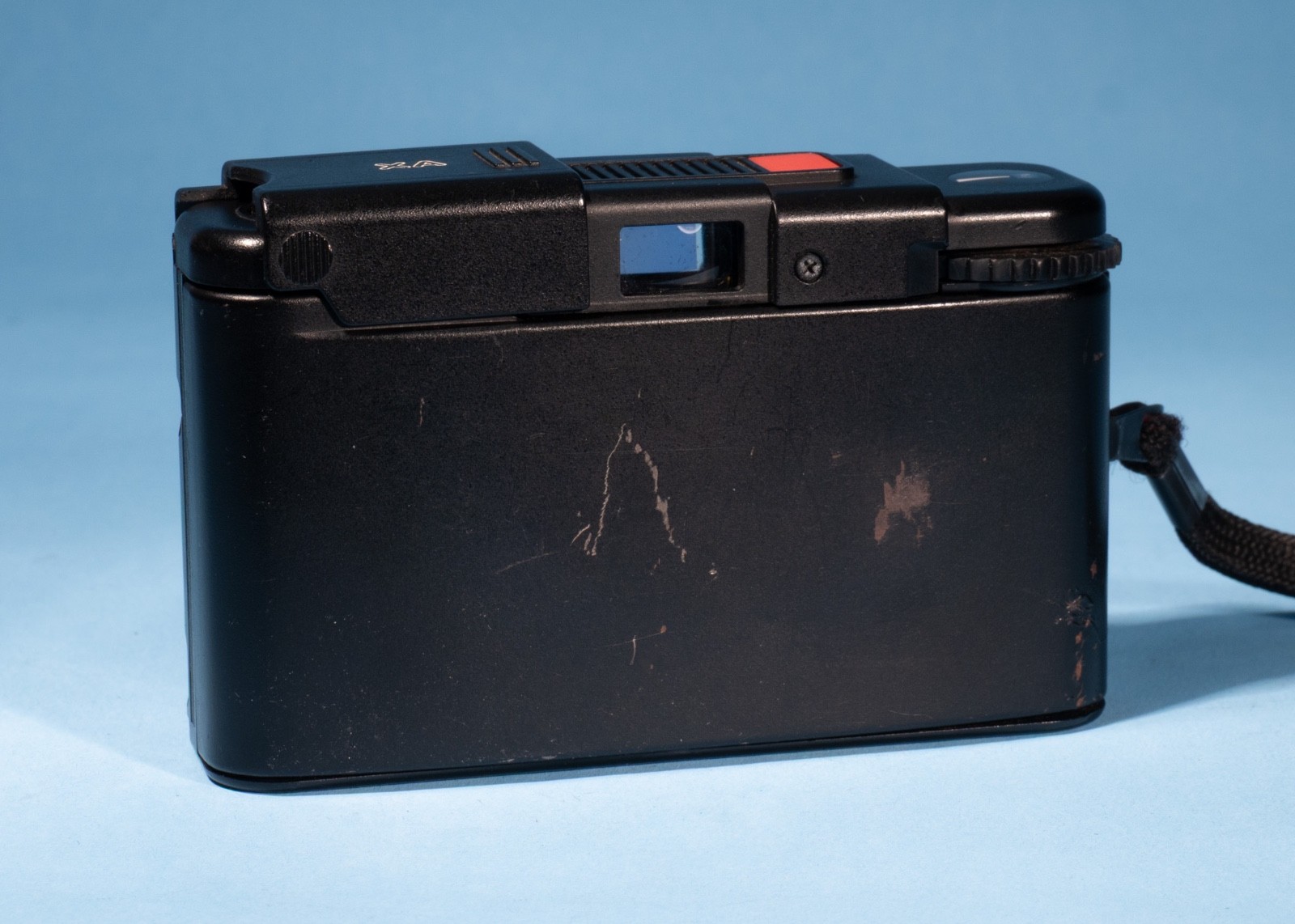 Olympus-XA-35mm-Film-Camera-F-Zuiko-35mm-f28-Lens-Fully-Working-137492844741-2