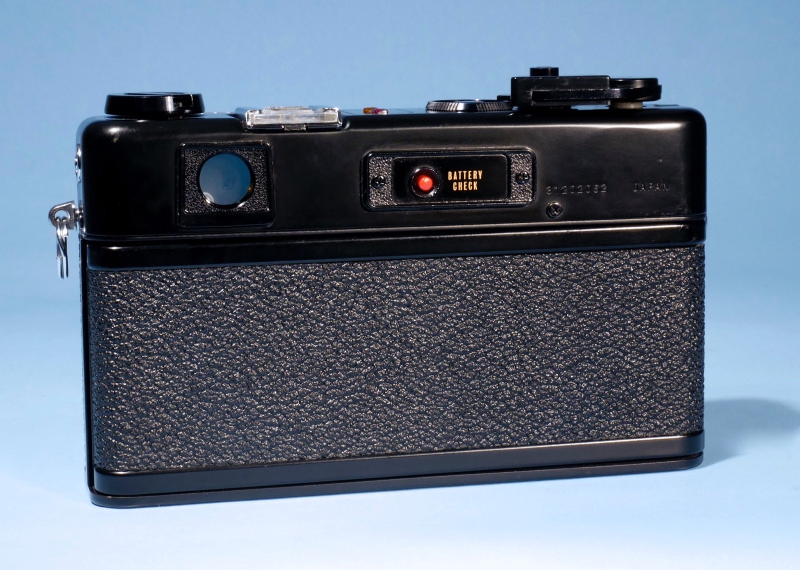 Yashica-GTN-Electro-35-Rangefinder-Camera-Yashinon-DX-45mm-f17-Lens-Excellent-136669767121-5