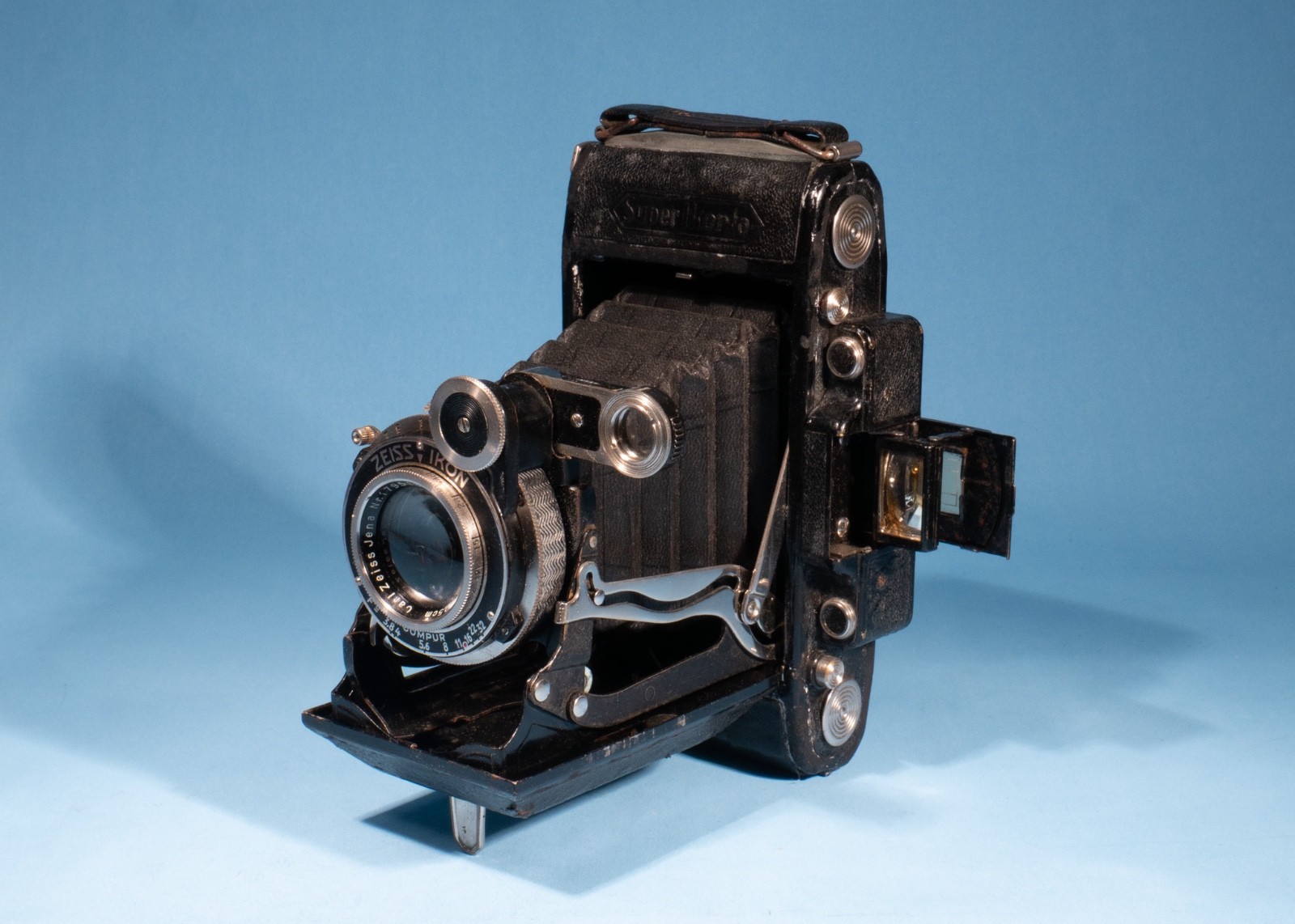 Zeiss-Ikon-Super-Ikonta-5302-Folding-Camera-Tessar-105cm-f38-Lens-READ-137381092401-2