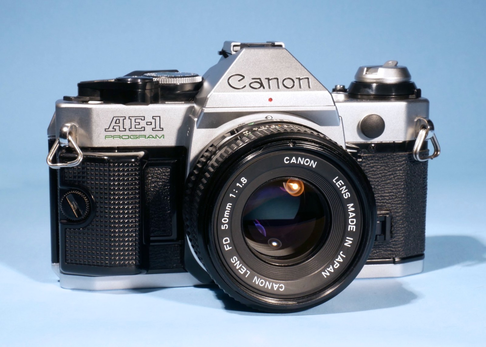 Canon-AE-1-Program-35mm-SLR-Film-Camera-FD-50mm-f18-Lens-Fully-Working-136930942232-2