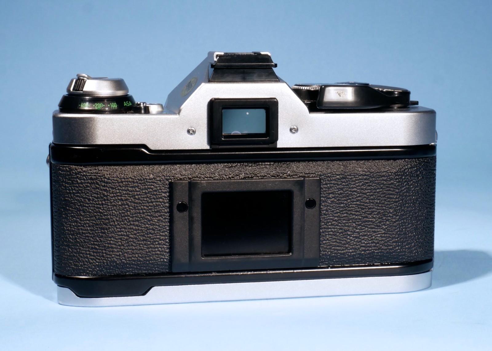 Canon-AE-1-Program-35mm-SLR-Film-Camera-FD-50mm-f18-Lens-Fully-Working-136930942232-4