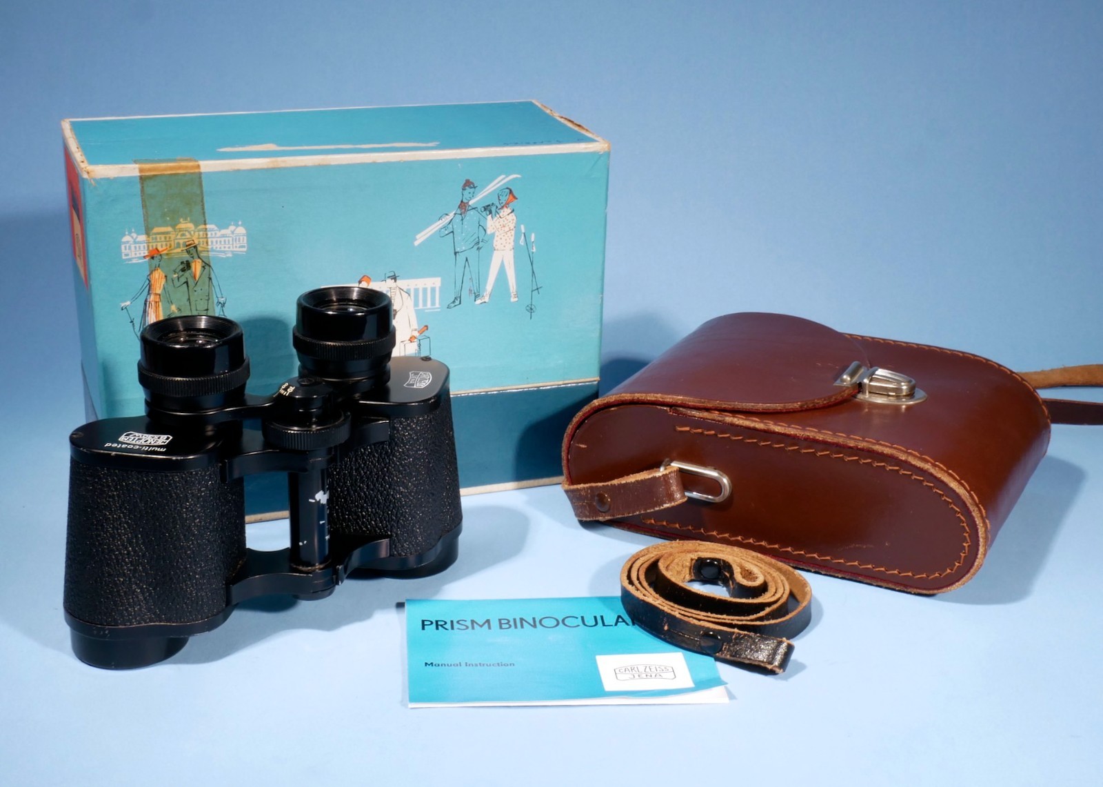 Carl-Zeiss-Jena-Jenoptem-8x30W-Multi-Coated-Binoculars-Pin-Sharp-Excellent-136771327352