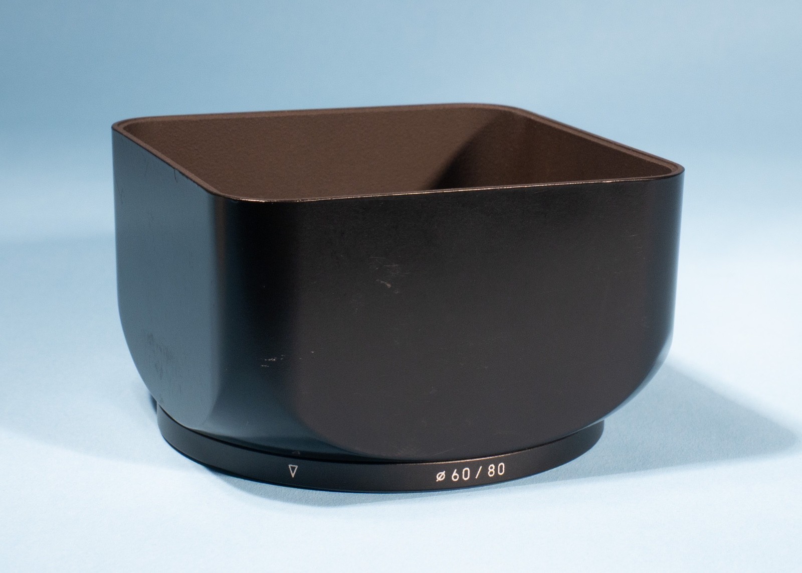 Hasselblad-6080-Lens-Hood-Planar-80mm-f28-CF-CFE-CFi-CB-FE-Lenses-137712444822-2
