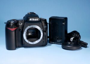 Nikon D90 DSLR 12.3MP Digital Camera * Fully Working & Excellent