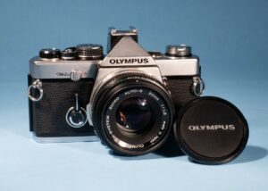 Olympus OM-2n MD 35mm SLR Film Camera Zuiko 50mm f/1.8 Lens * Fully Working
