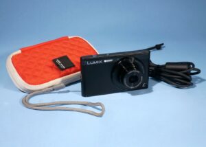 Panasonic Lumix DMC-XS1 16.1MP Digital Camera * Tested & Fully Working