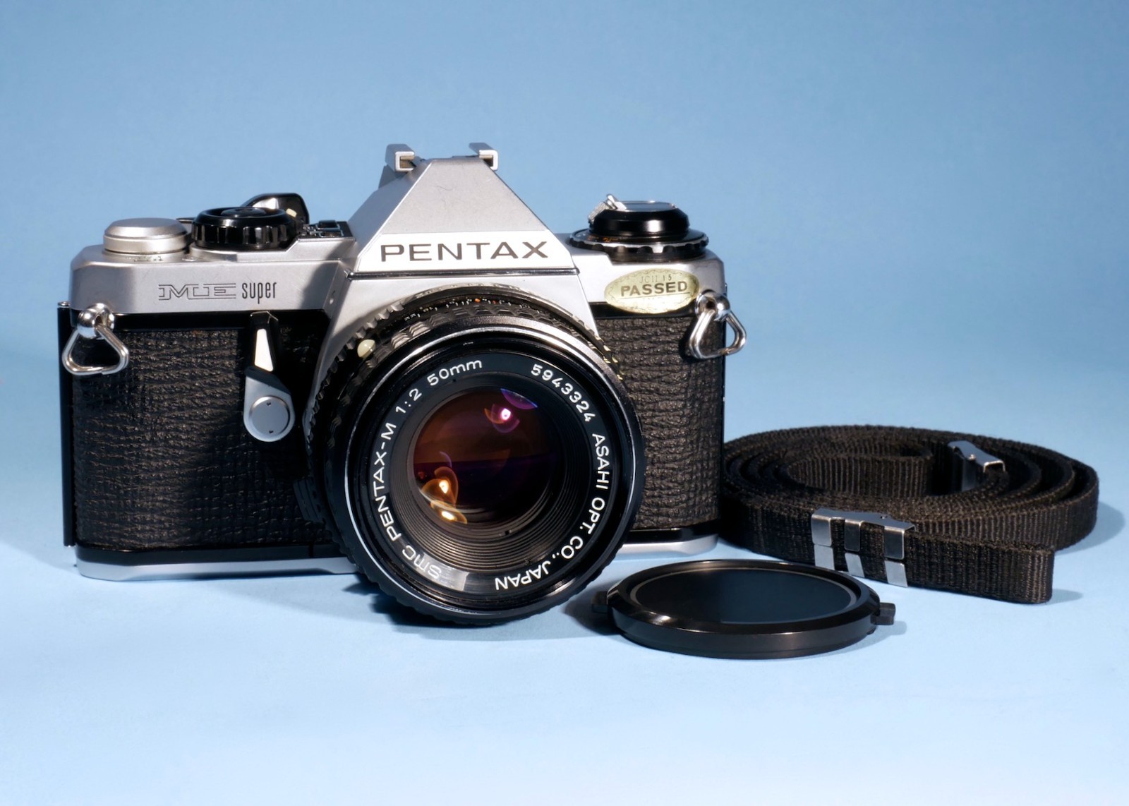 Pentax-ME-Super-SLR-35mm-Film-Camera-SMC-Pentax-M-50mm-f2-Lens-New-Seals-136803055042