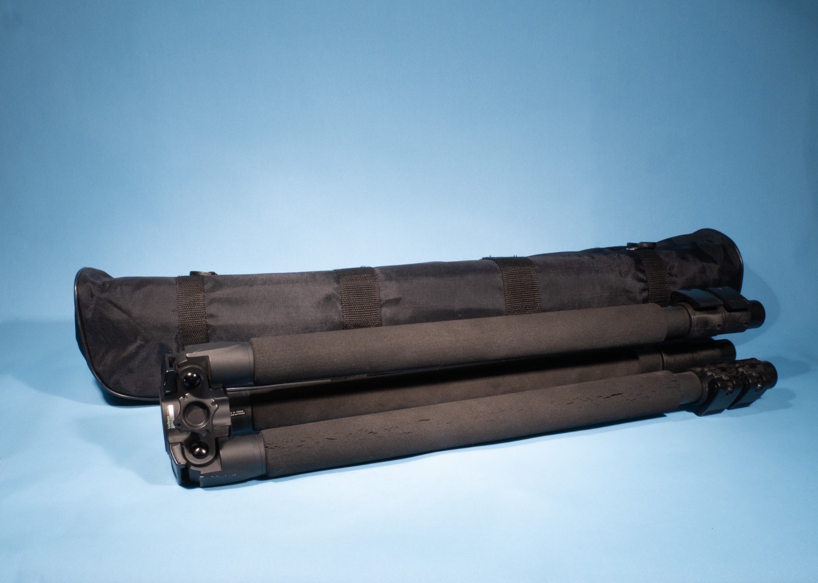 Velbon-Sherpa-Pro-CF-631EL-Tripod-Legs-DSLR-Cameras-Spotting-Scopes-etc-137178549042