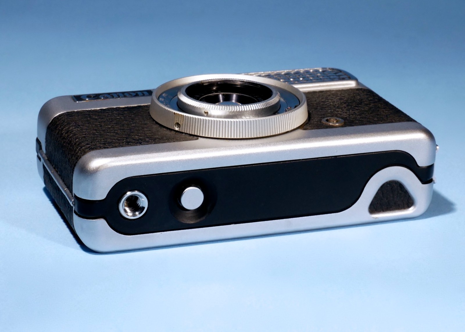 Canon-Demi-Half-Frame-35mm-Film-Camera-SH-28mm-f28-Lens-Fully-Working-136669767133-5