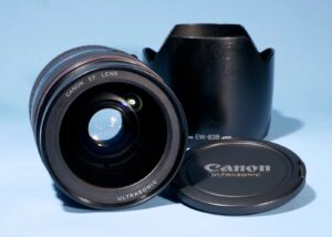 Canon EF 28-70mm f/2.8 L Ultrasonic Zoom Lens * Fully Working & Excellent