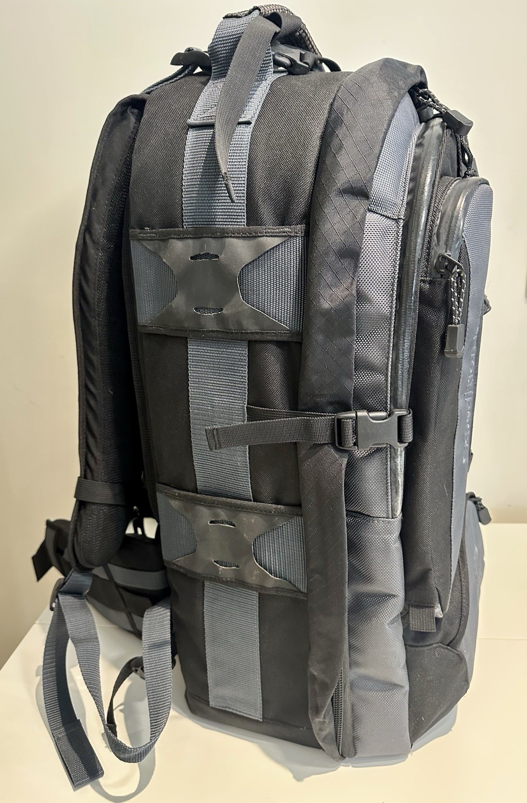 Tamrac-5578-Expedition-8x-Professional-Photographic-Backpack-DSLR-Excellent-137415697503-4
