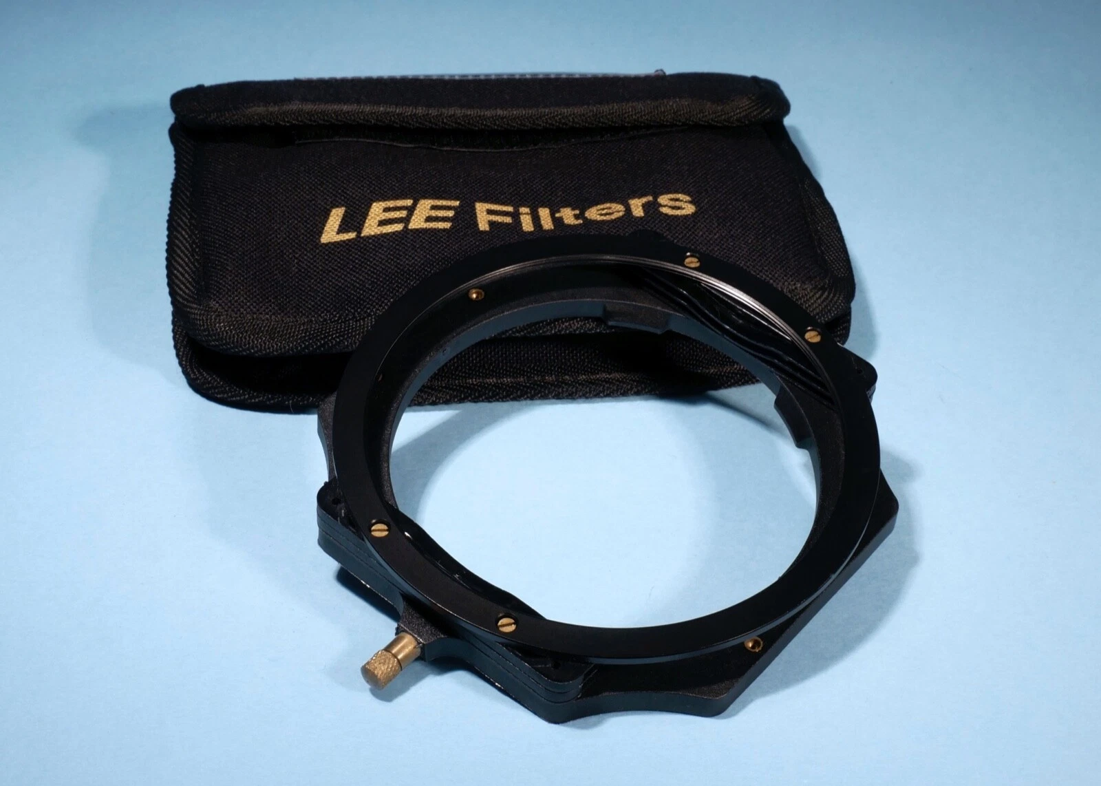 LEE-Filter-Foundation-Holder-With-105mm-Adaptor-Ring-100mm-Filter-System-137547263384