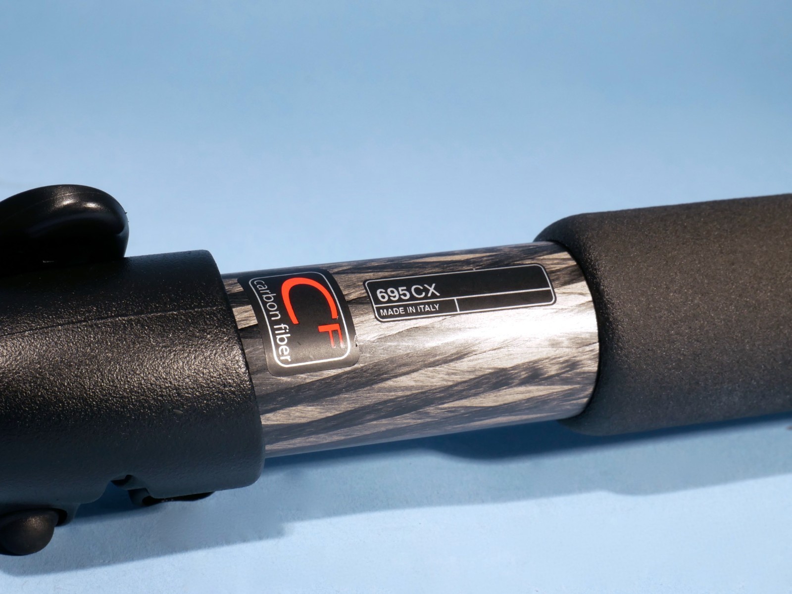 Manfrotto-695CX-Compact-5-Section-Carbon-Fiber-Monopod-Excellent-137071533954