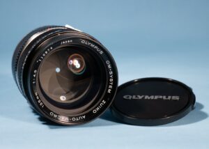 Olympus OM 135mm f/4.5 Zuiko Auto Macro Prime Lens + 25 Tube * Excellent