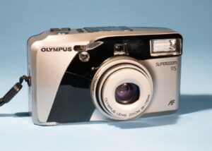 Olympus Superzoom 115 35mm Film Point & Shoot Camera * Tested & Fully Working
