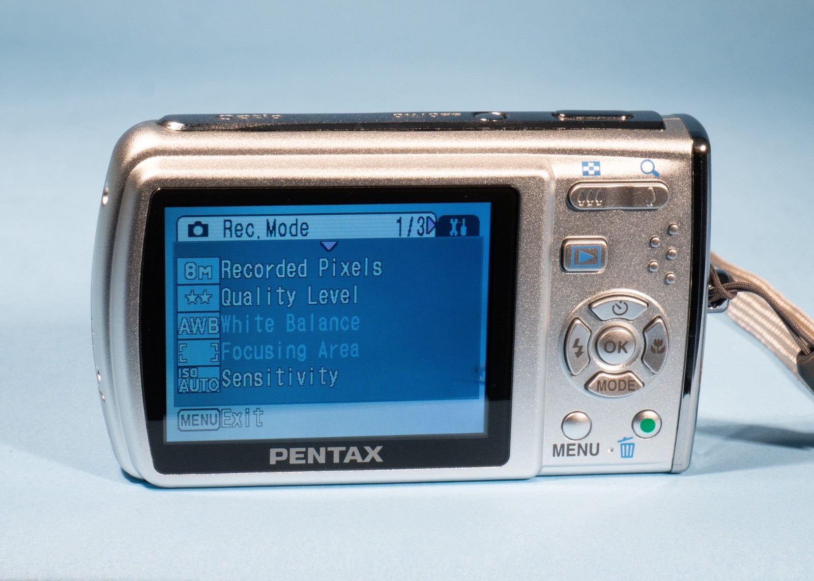 Pentax-Optio-M40-80MP-Digital-Camera-3x-Optical-Zoom-Fully-Working-Excellent-137849602854-3