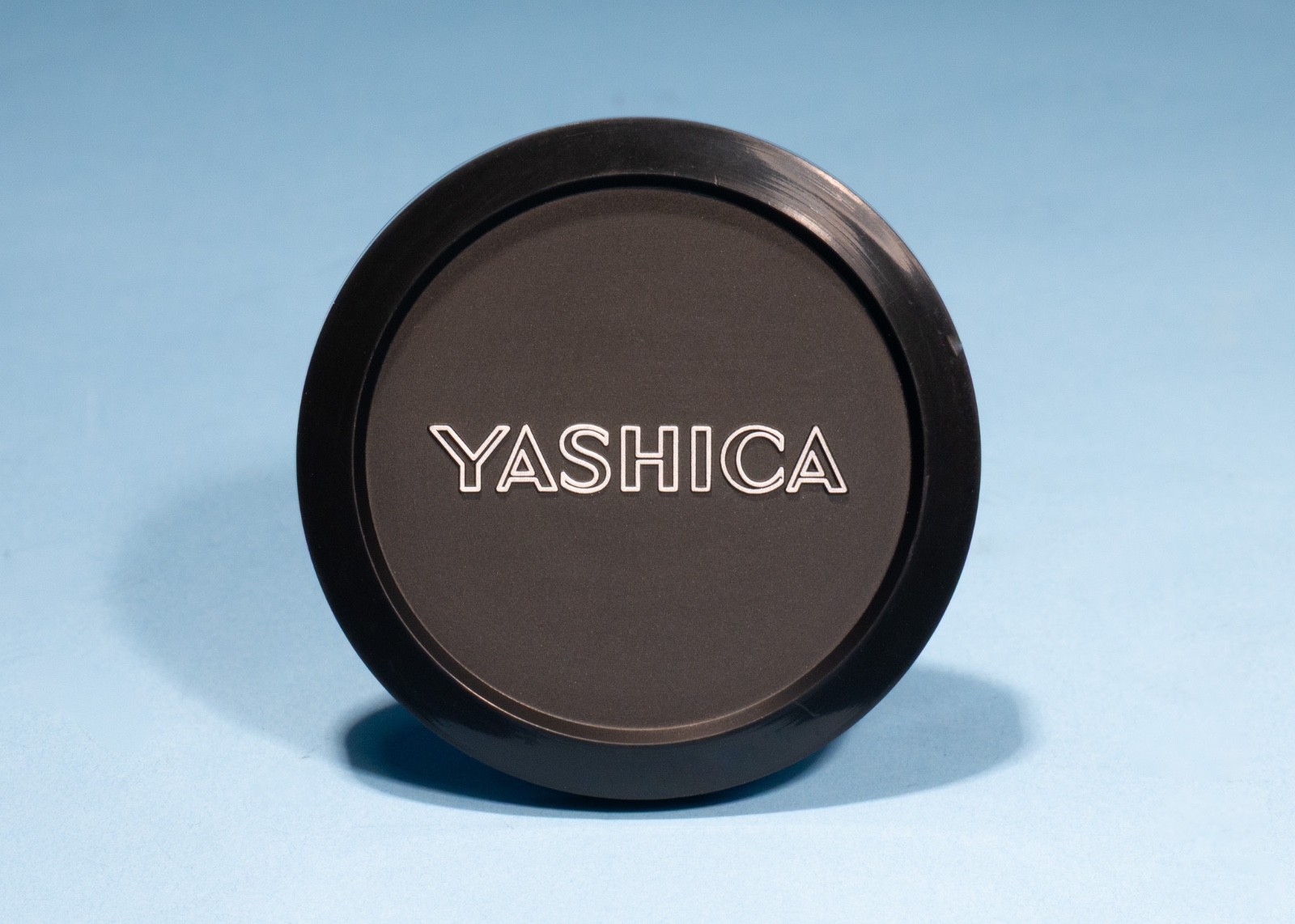 Yashica-57mm-Front-Lens-Cap-Excellent-Genuine-137162783174