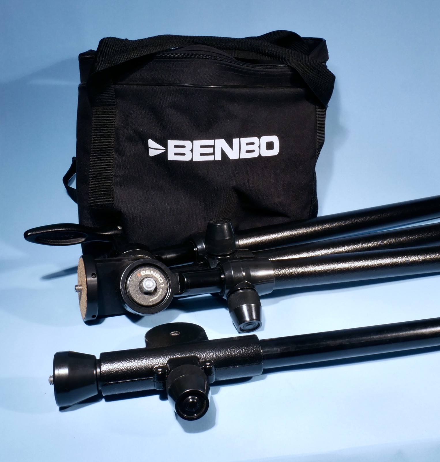 Benbo-1-Professional-Aluminum-Tripod-Centre-Column-Bag-Excellent-137184023935