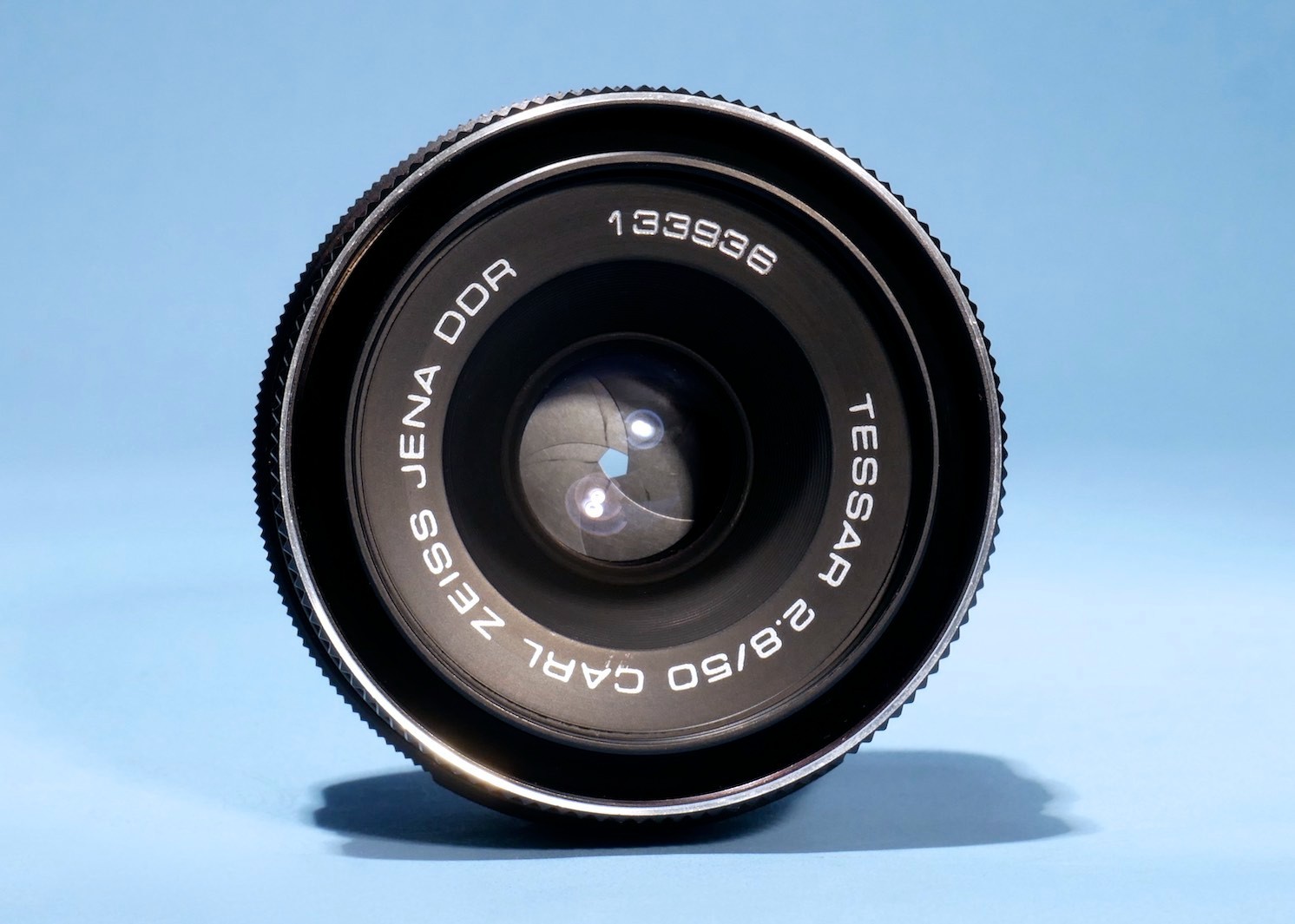 Carl-Zeiss-Jena-DDR-Tessar-50mm-f28-Prime-Lens-M42-Excellent-136983034715-2