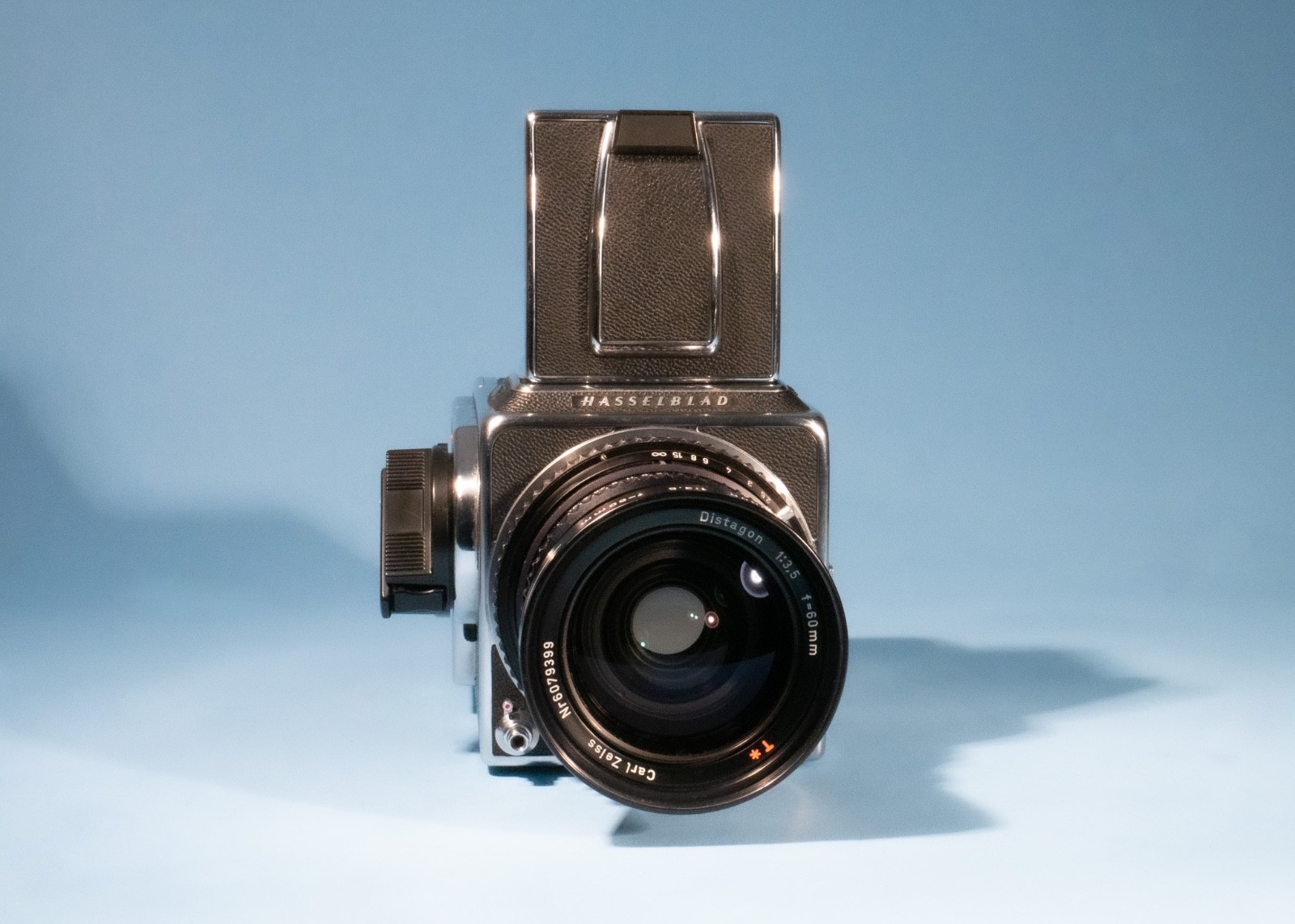 Hasselblad-503CX-Medium-Format-Camera-Carl-Zeiss-T-60mm-f35-Lens-A12-Back-137739156425-6