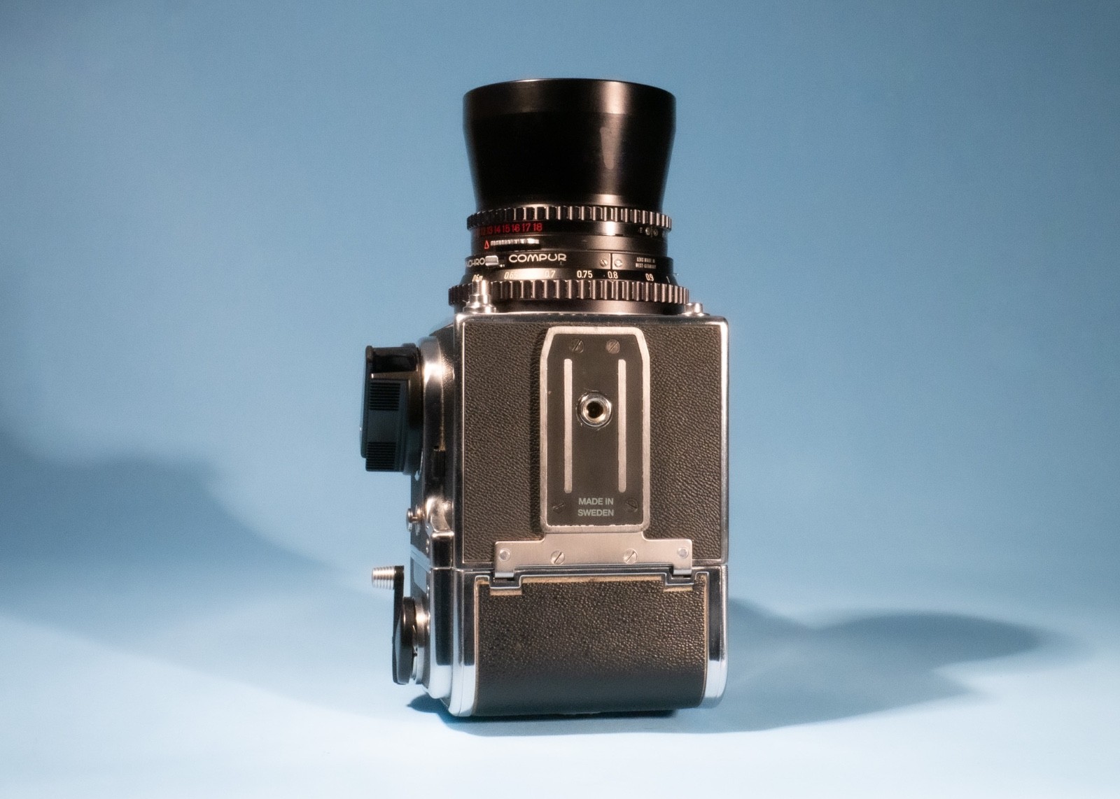 Hasselblad-503CX-Medium-Format-Camera-Carl-Zeiss-T-60mm-f35-Lens-A12-Back-137739156425-7