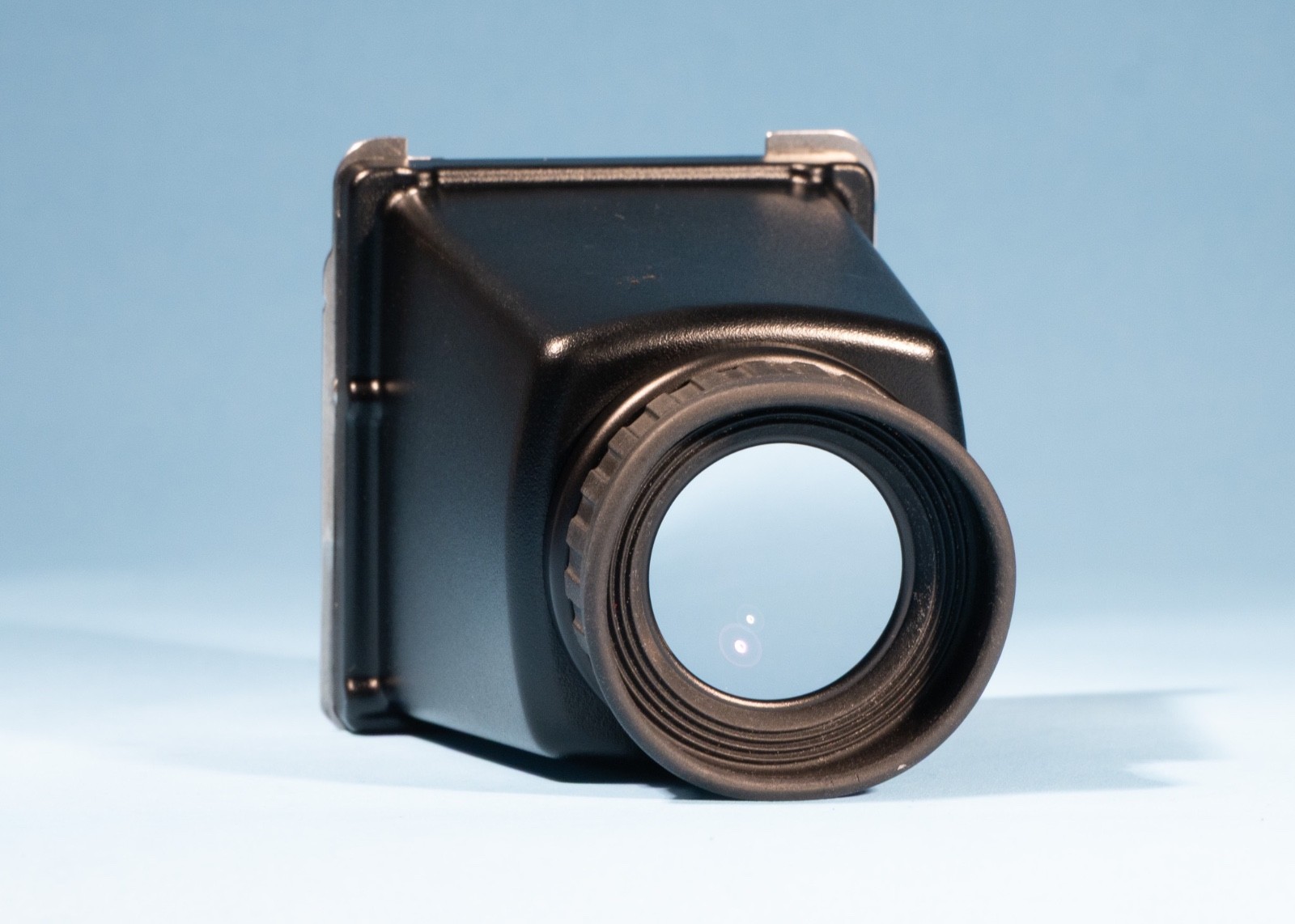 Hasselblad-72524-Magnifying-Hood-HM2-33x-Magnifying-Chimney-Finder-Excellent-137710869565-3