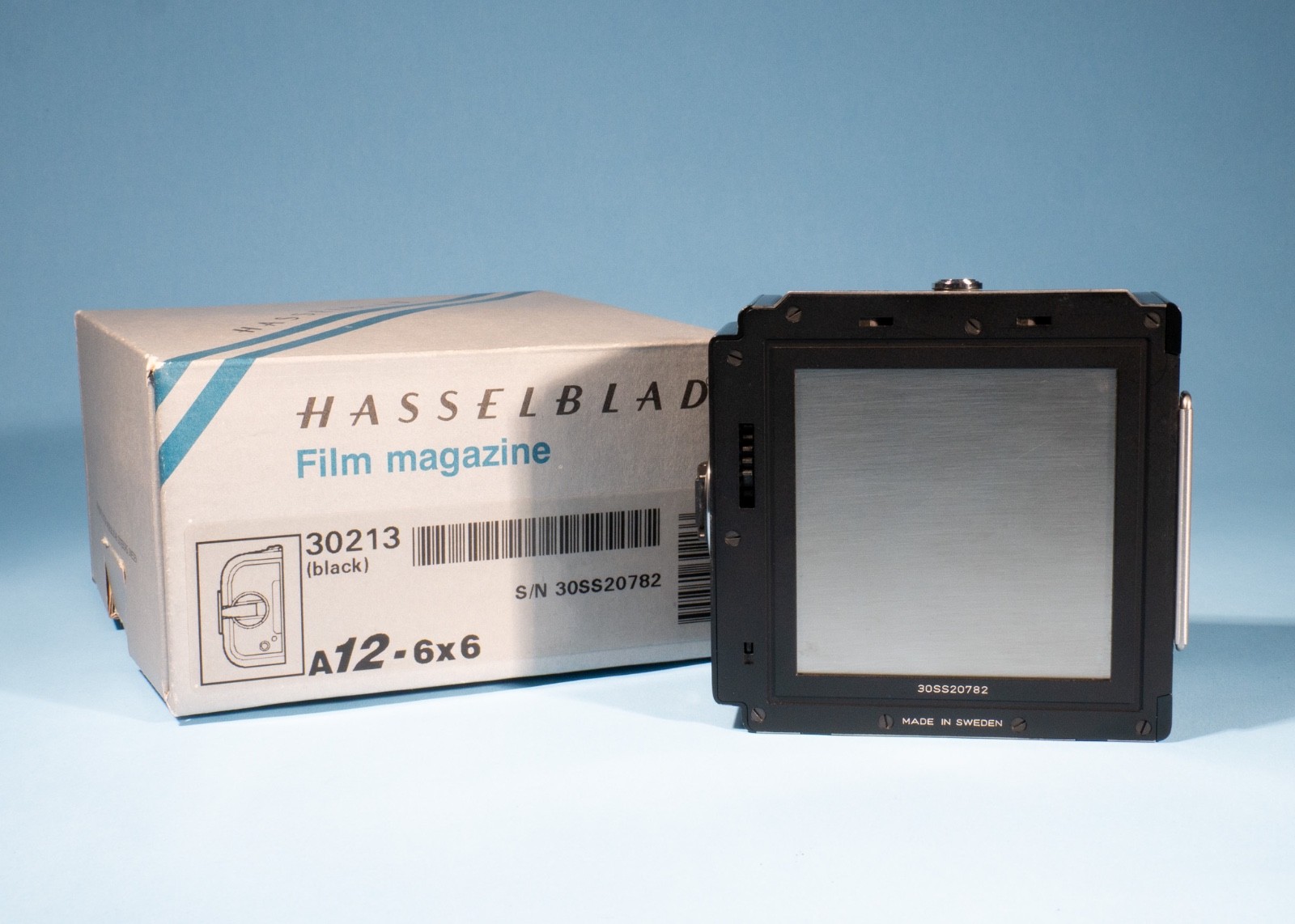 Hasselblad-72524-Magnifying-Hood-HM2-33x-Magnifying-Chimney-Finder-Excellent-137710869565-5