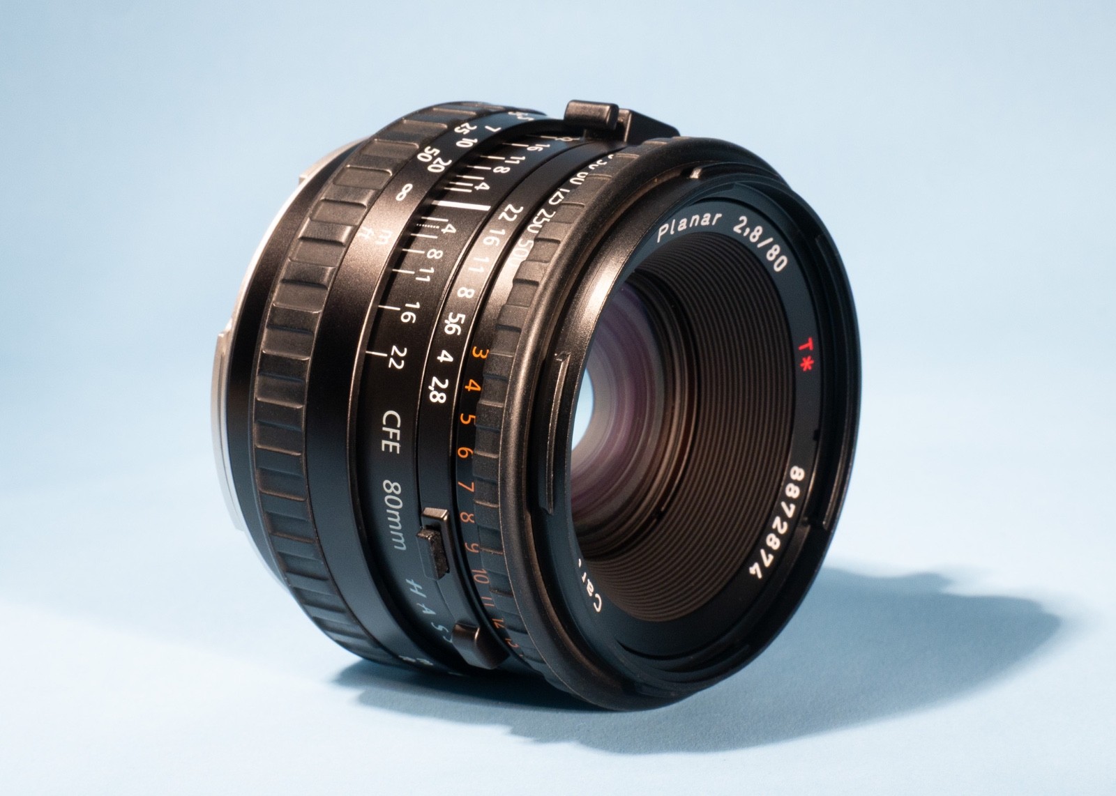 Hasselblad-Carl-Zeiss-Planar-T-80mm-f28-CFE-Lens-Excellent-V-System-Camera-137709976175-3