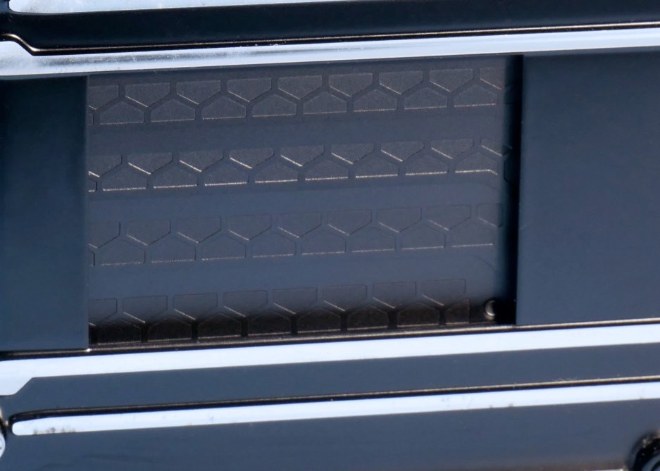 Nikon-FM2N-35mm-SLR-Film-Camera-Honeycomb-Titanium-Shutter-Fully-Working-136758313285-6