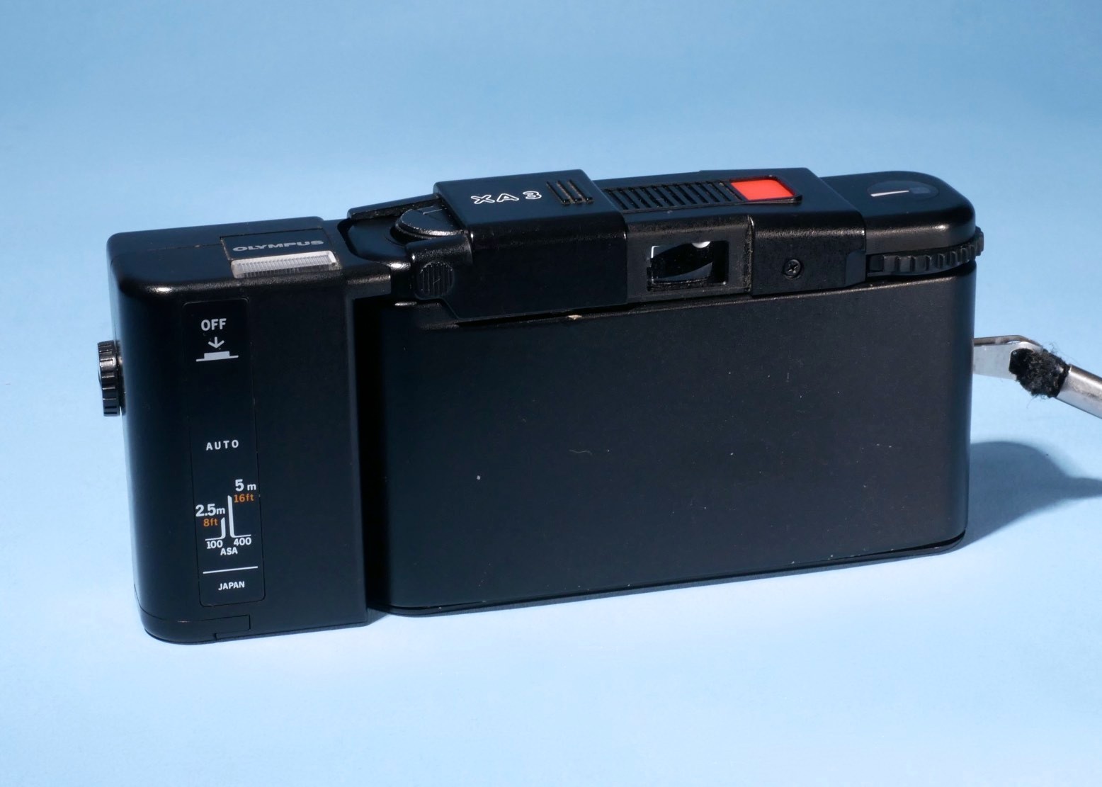 Olympus-XA3-35mm-Film-Camera-Zuiko-35mm-35-Lens-A11-Flash-Fully-Working-137423111325-2