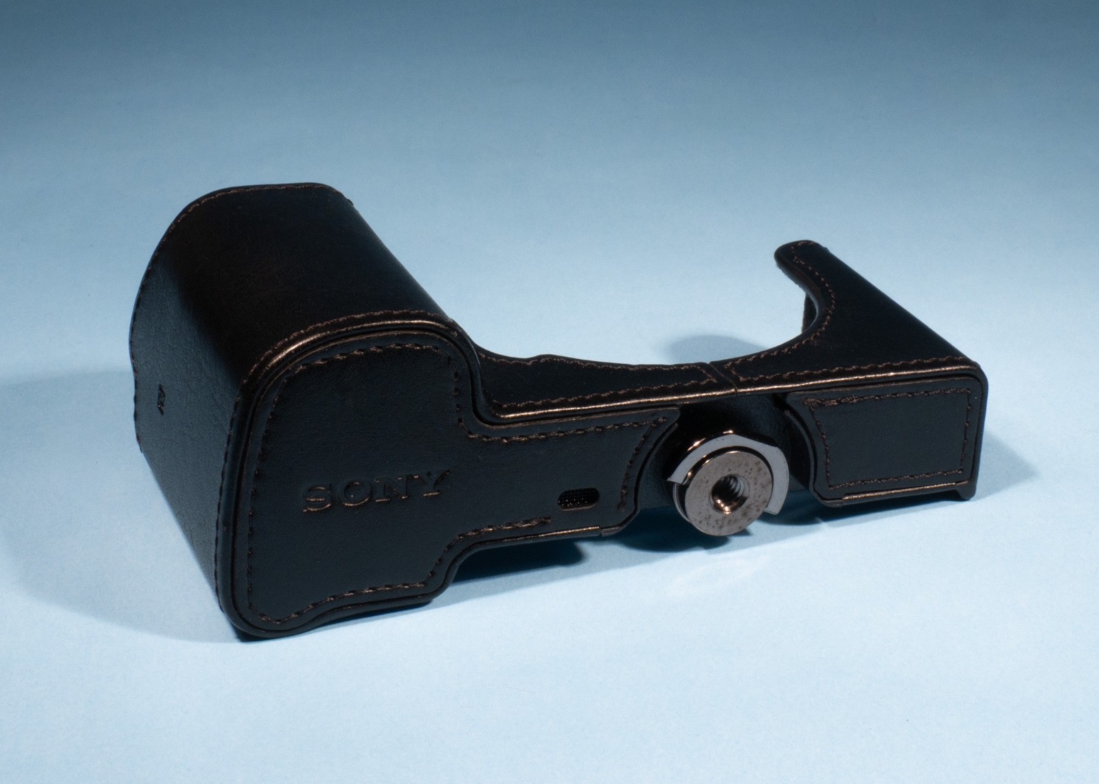 Sony-LCS-EBC-Half-Case-For-A6000-Mirrorless-Digital-Cameras-Excellent-137421816925-3
