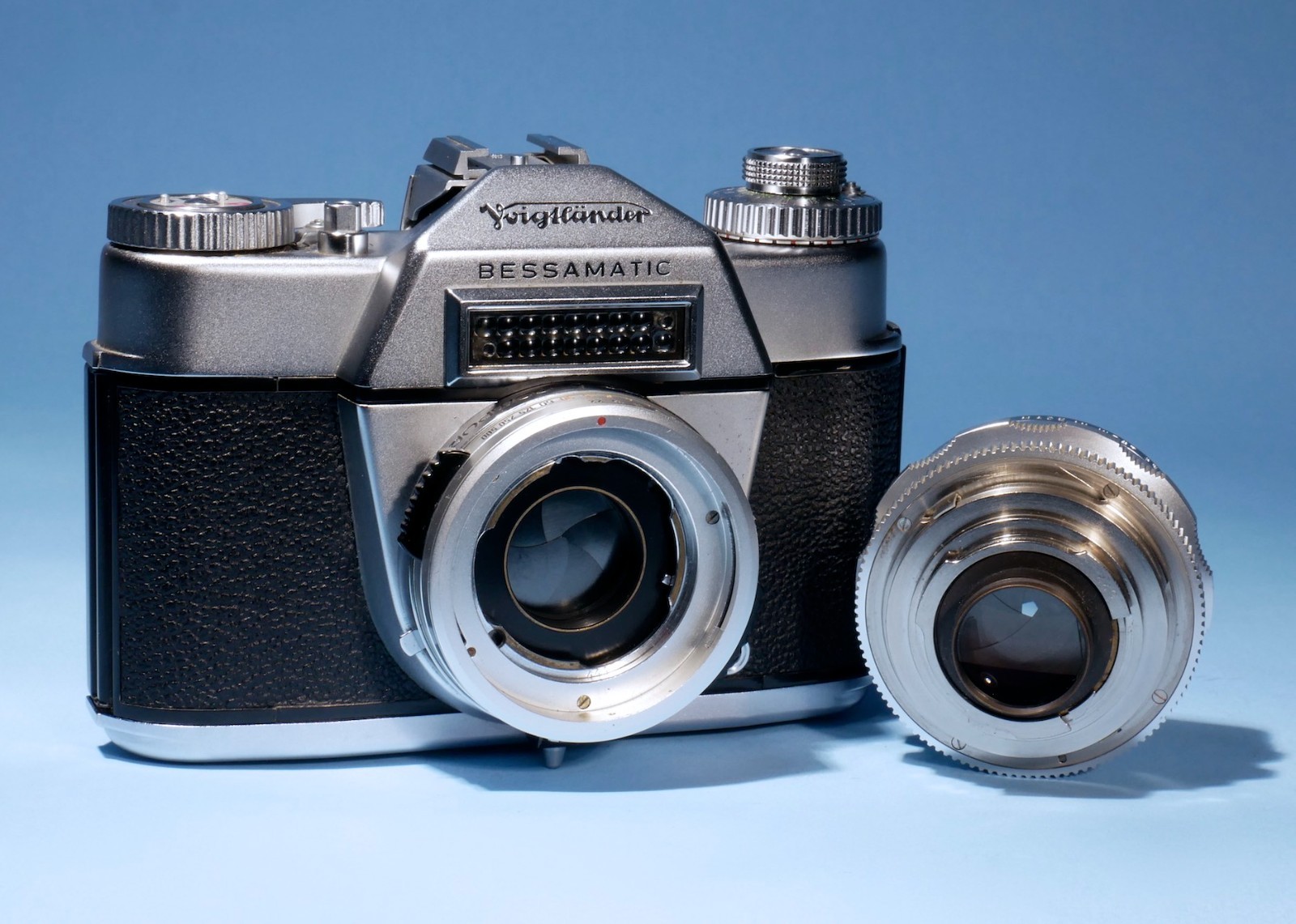 Voigtlander-Bessamatic-35mm-Film-camera-Septon-50mm-f2-Lens-Fully-Working-136669761045-5