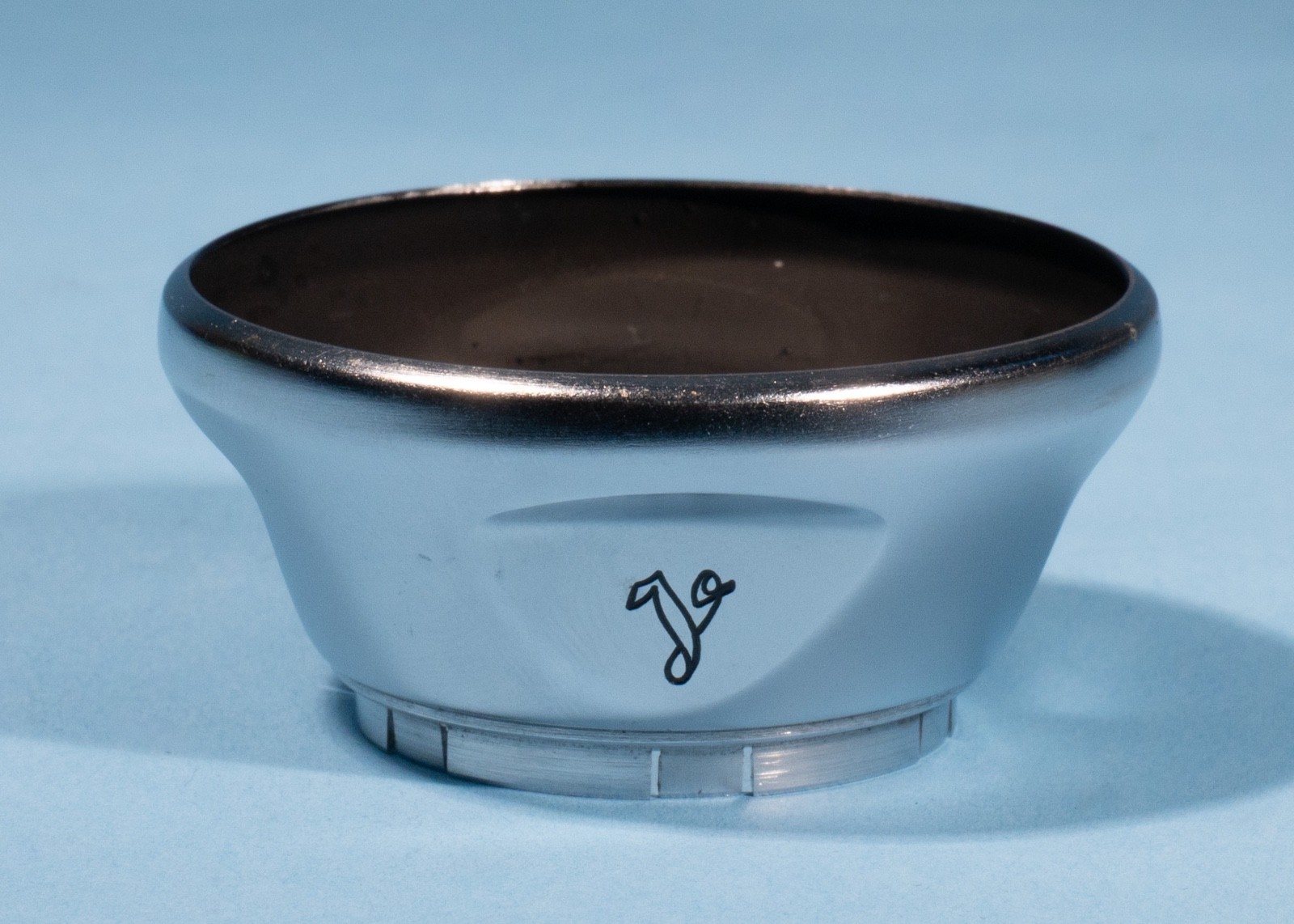 Voigtlander-Metal-Lens-Hood-31032-32mm-Push-On-Excellent-137375519965