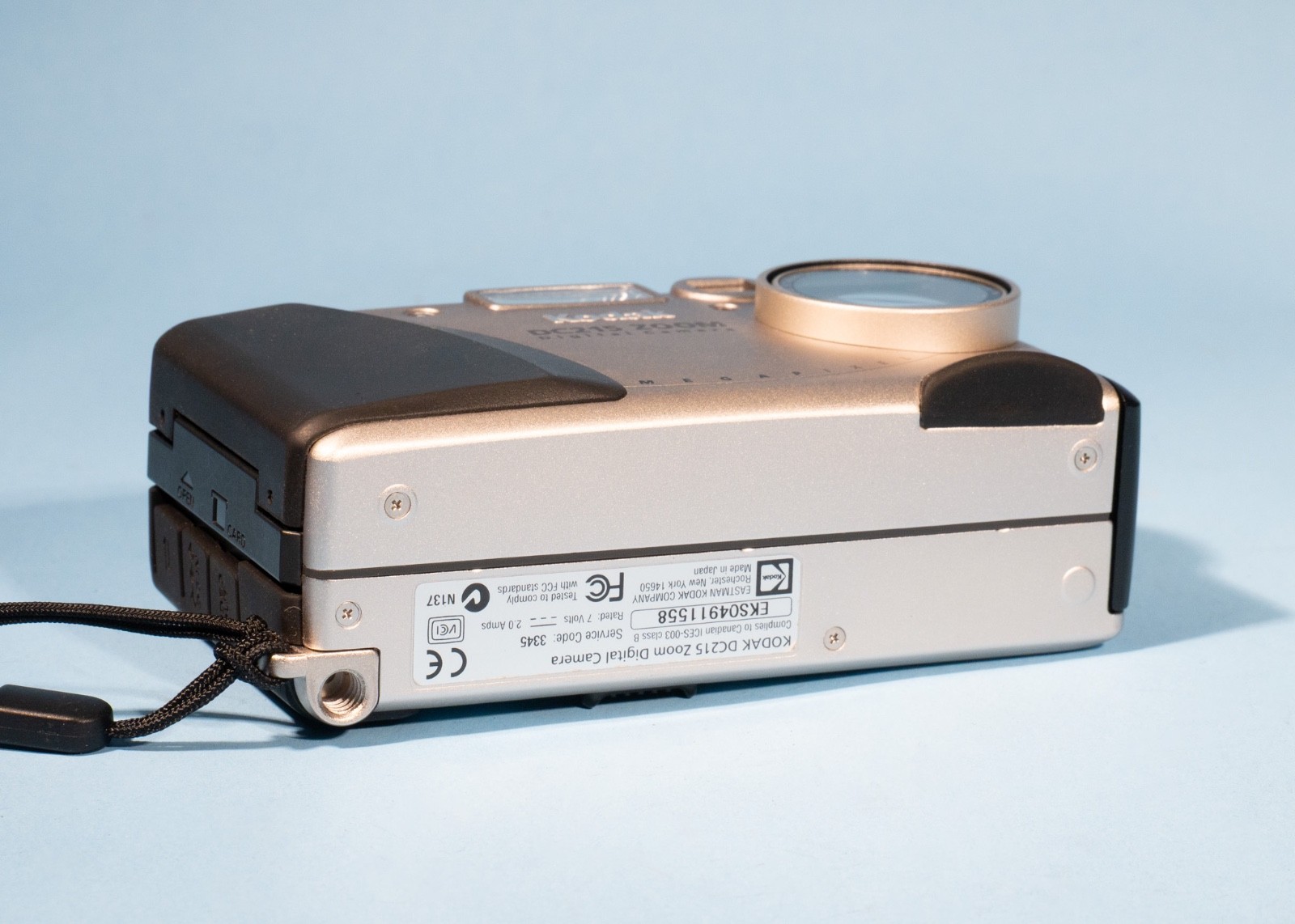 Kodak-DC215-Compact-Digital-Camera-10MP-Fully-Working-Excellent-137674334376-3