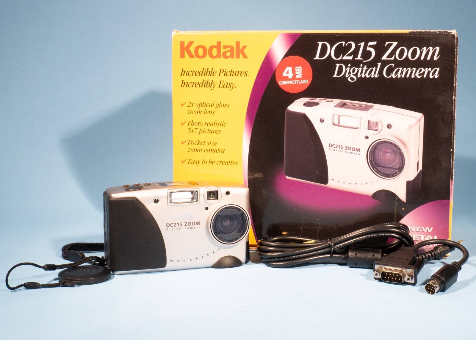 Kodak-DC215-Compact-Digital-Camera-10MP-Fully-Working-Excellent-137674334376